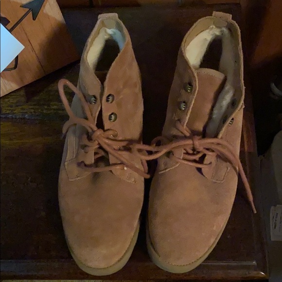 Authentic UGG booties - Picture 1 of 5